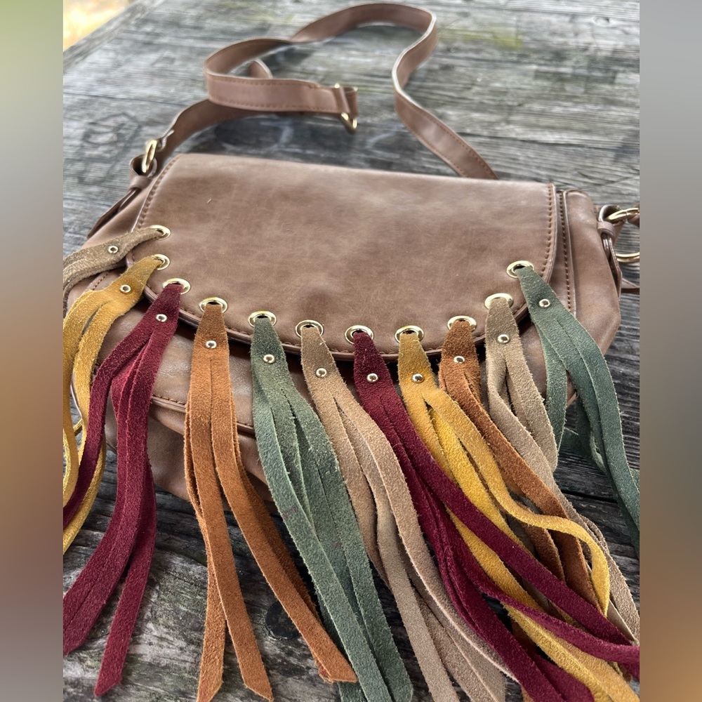 Fringe DOLCE VITA  Accent Brown Crossbody Bag, faux , suede fringed